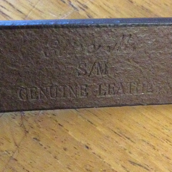 Elise M double length Leather Belt - Picture 3 of 7